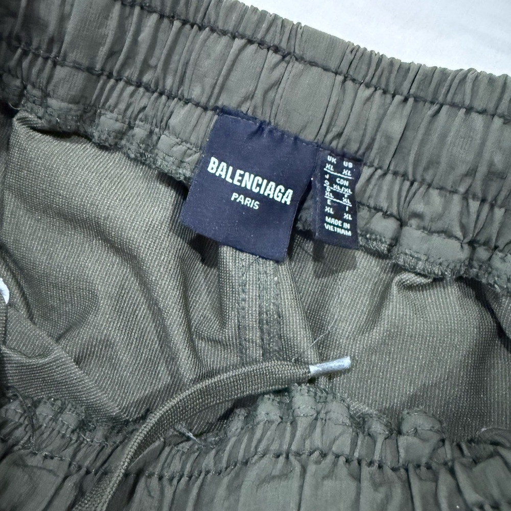 Balenciaga Olive Green Cargo Pants with Reflective Trim - Picture 4 of 6